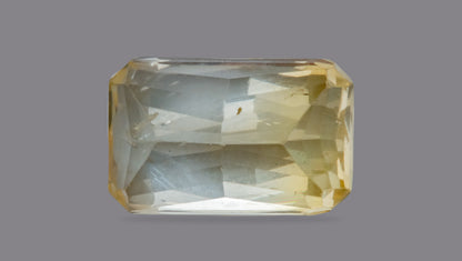 Natural Yellow Sapphire 7.11 Carats / 7.81 Ratti