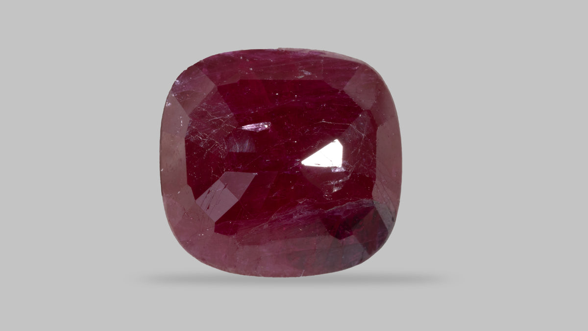 Mozambique Ruby (Manik) 4.77 Carats / 5.24 Ratti
