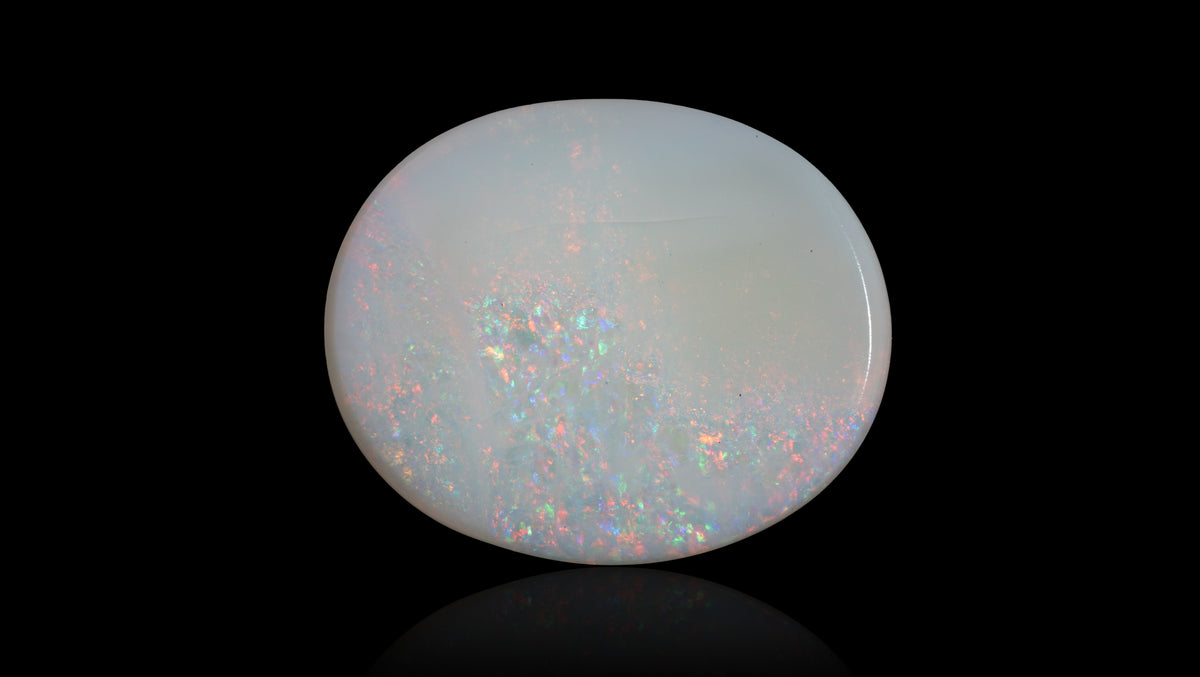 White Opal With Fire 12.50 Carats / 13.74 Ratti