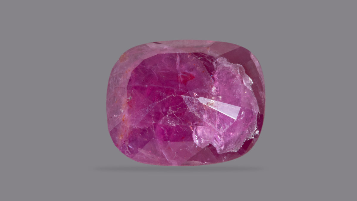 Madagascar Ruby (Manik) 6.28 Carats / 6.9 Ratti