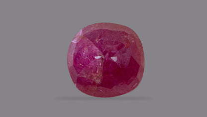Mozambique Ruby (Manik) 3.95 Carats / 4.34 Ratti