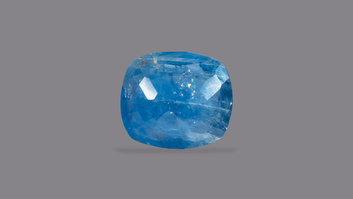 Natural Blue Sapphire 6.83 Carats / 7.51 Ratti