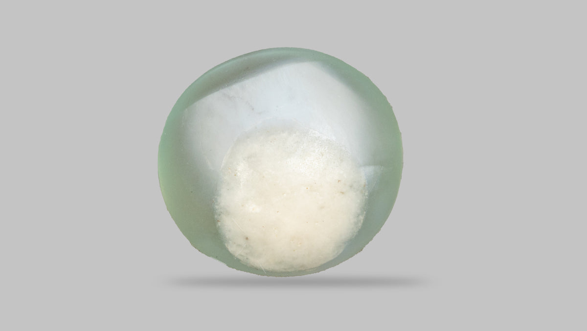 Cat's Eye (Lehsuniya) 6.73 Carats / 7.4 Ratti