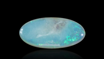 White Opal With Fire 3.41 Carats / 3.75 Ratti