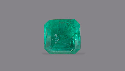 Zambian Emerald (Panna) 4.50 Carats / 4.95 Ratti