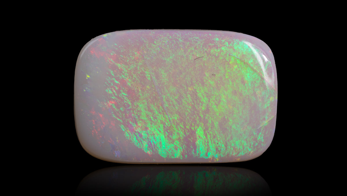 White Opal With Fire 10.53 Carats / 11.57 Ratti