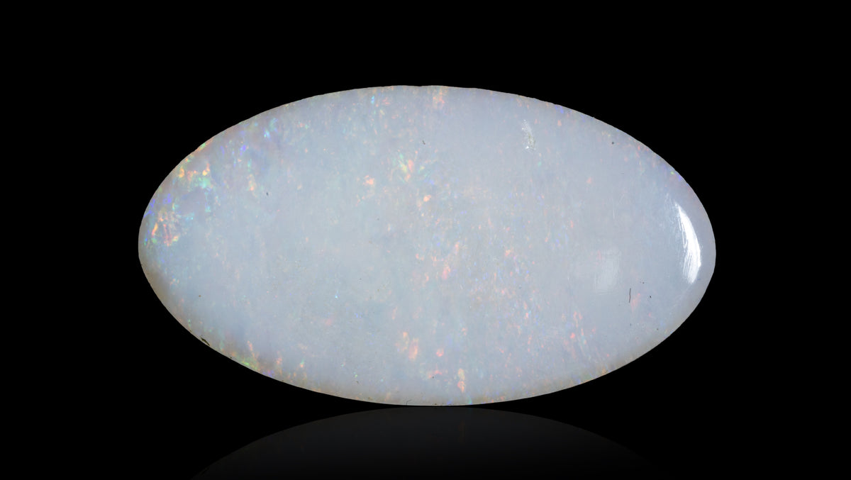 White Opal With Fire 4.88 Carats / 5.36 Ratti