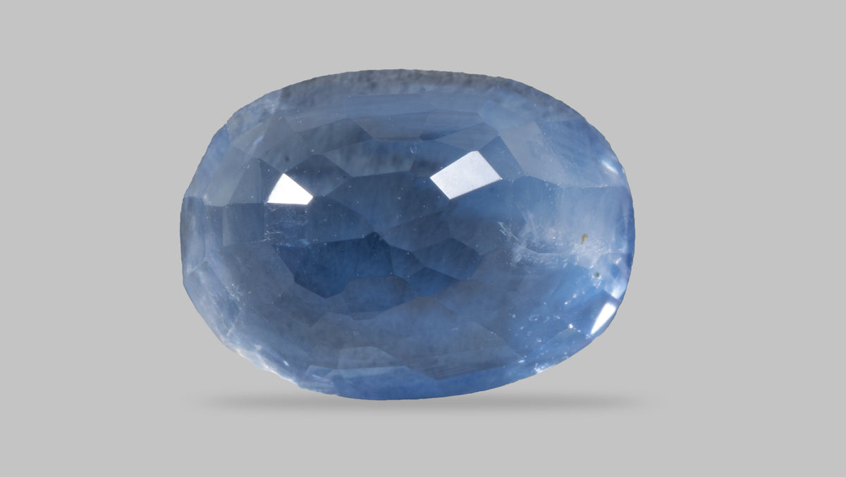 Kashmir Blue Sapphire (Neelam) 3.77 Carats / 4.14 Ratti