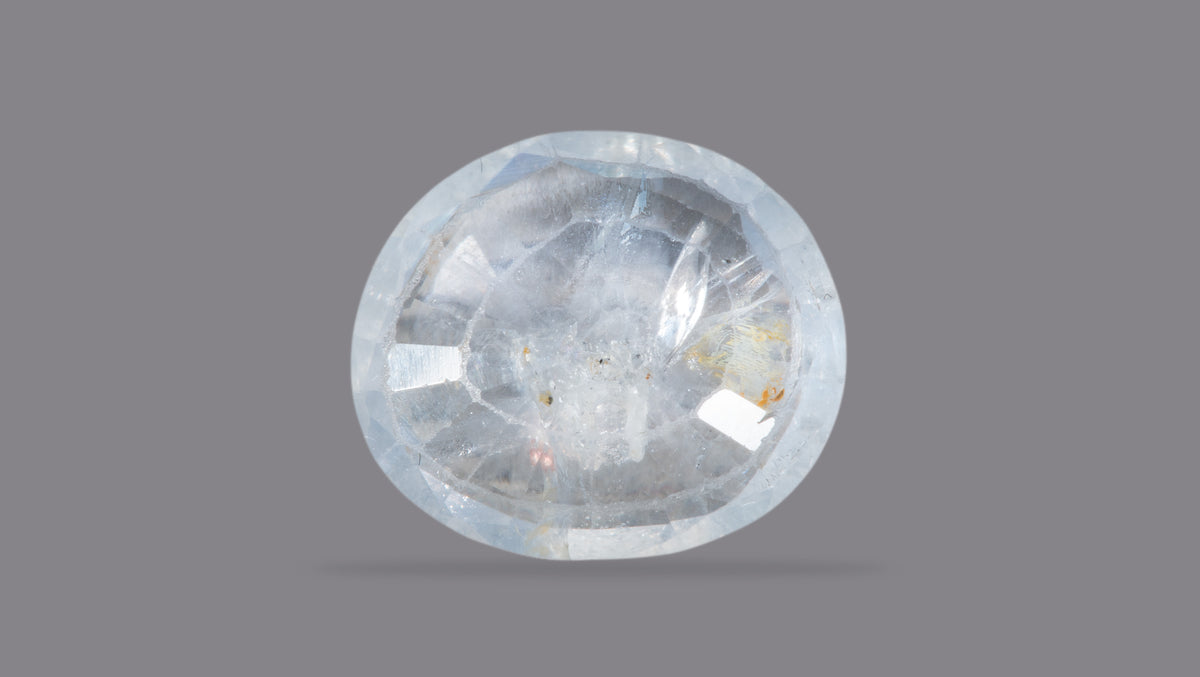 Natural Blue Sapphire 4.68 Carats / 5.14 Ratti