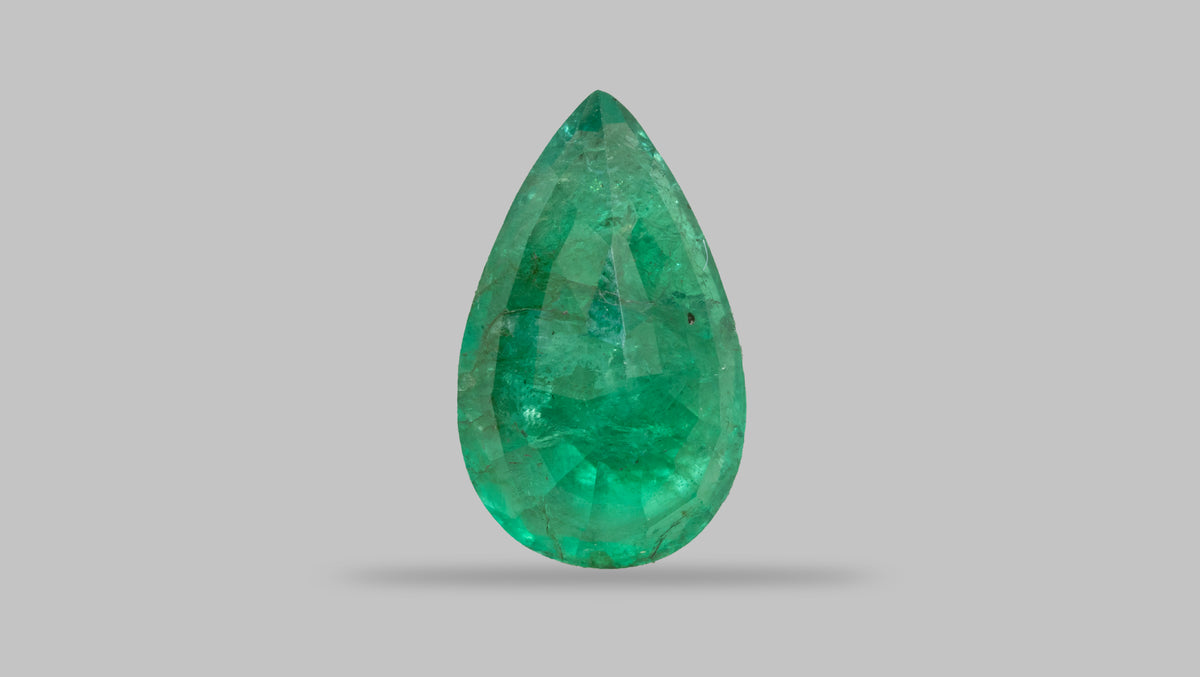 Zambian Emerald (Panna) 2.64 Carats / 2.9 Ratti