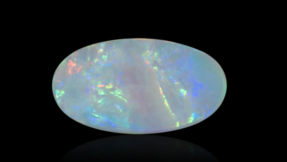 White Opal With Fire 5.44 Carats / 5.98 Ratti