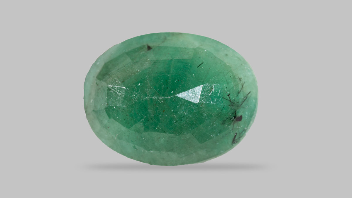 Minor Oil Zambian Emerald 5.89 Carats / 6.47 Ratti