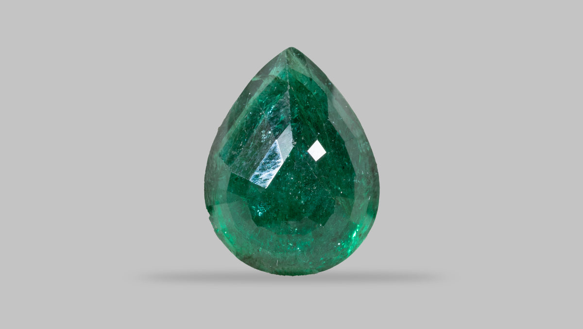 Zambian Emerald (Panna) 6.04 Carats / 6.64 Ratti