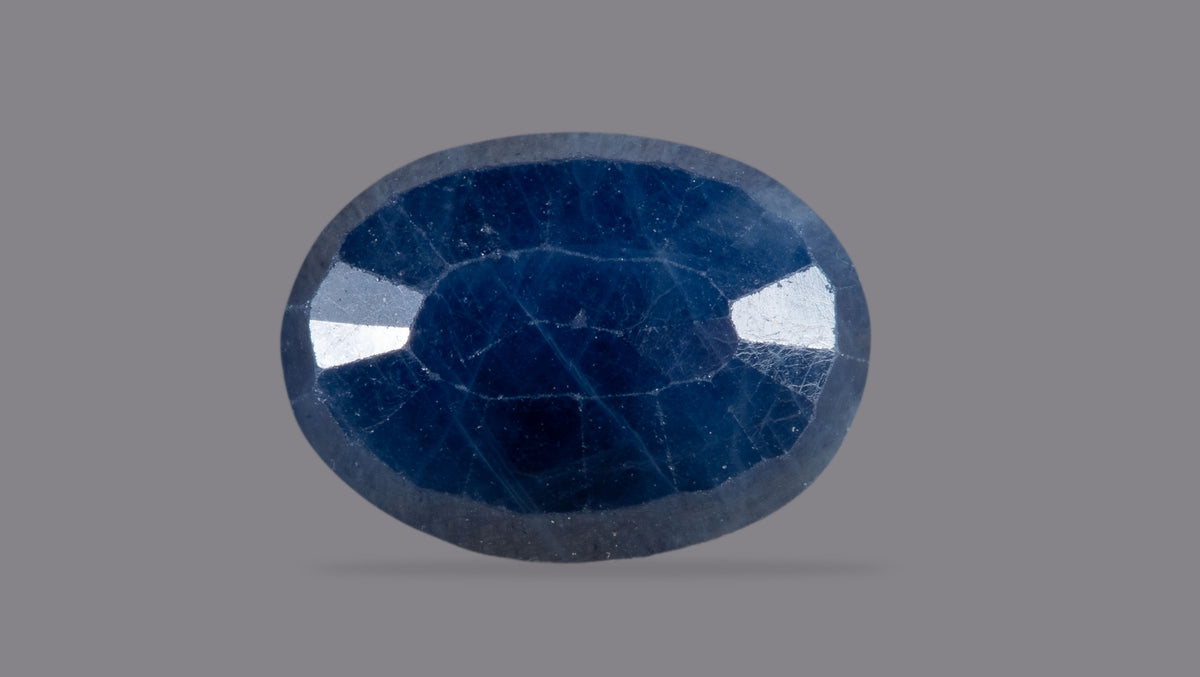 Natural Blue Sapphire 4.63 Carats / 5.09 Ratti
