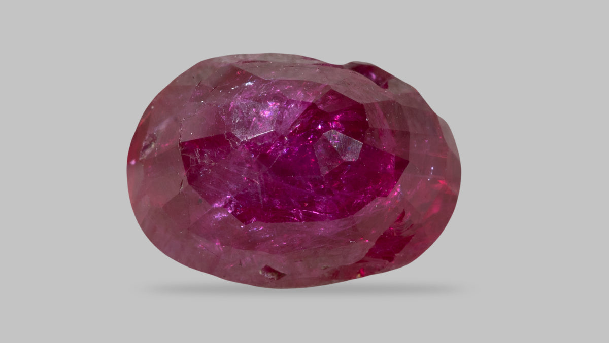 Burmese Ruby (Manik) 4.19 Carats / 4.6 Ratti