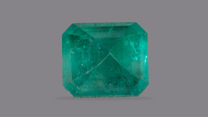 Zambian Emerald (Panna) 6.02 Carats / 6.62 Ratti