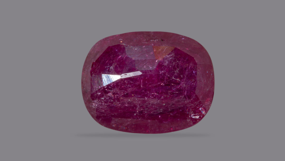 Madagascar Ruby (Manik) 8.08 Carats / 8.88 Ratti