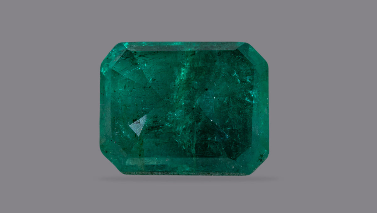 Zambian Emerald (Panna) 4.56 Carats / 5.01 Ratti