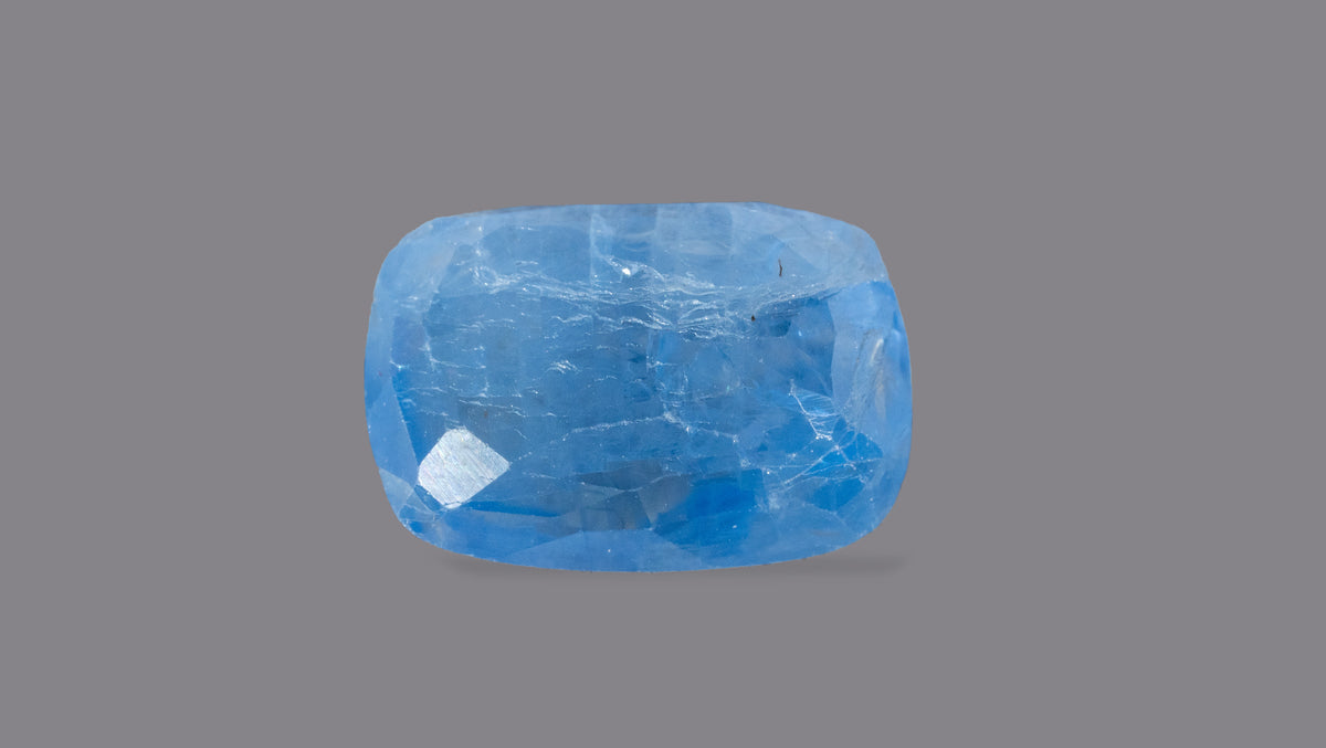Natural Blue Sapphire 4.05 Carats / 4.45 Ratti