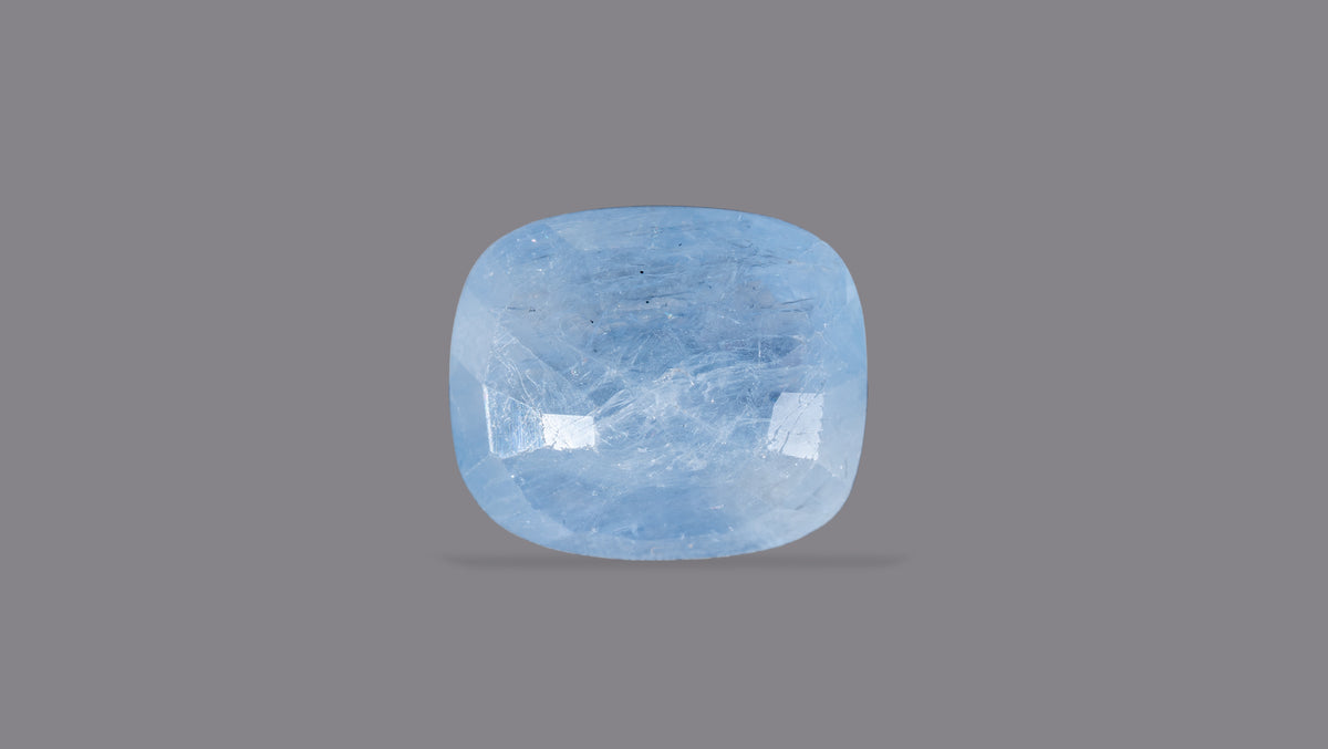 Natural Blue Sapphire 7.75 Carats / 8.52 Ratti