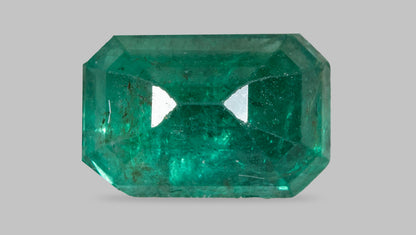 Zambian Emerald (Panna) 2.28 Carats / 2.51 Ratti