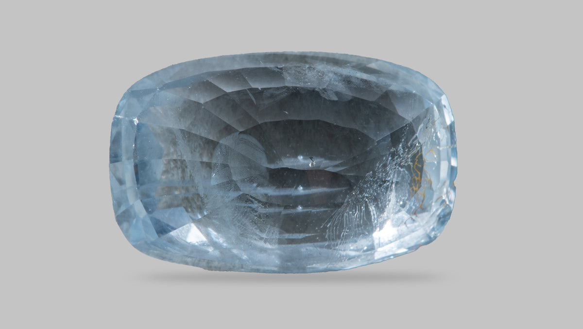 Natural Blue Sapphire 6.55 Carats / 7.2 Ratti
