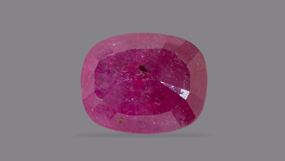Madagascar Ruby (Manik) 6.40 Carats / 7.03 Ratti