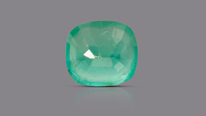 Zambian Emerald (Panna) 5.14 Carats / 5.65 Ratti