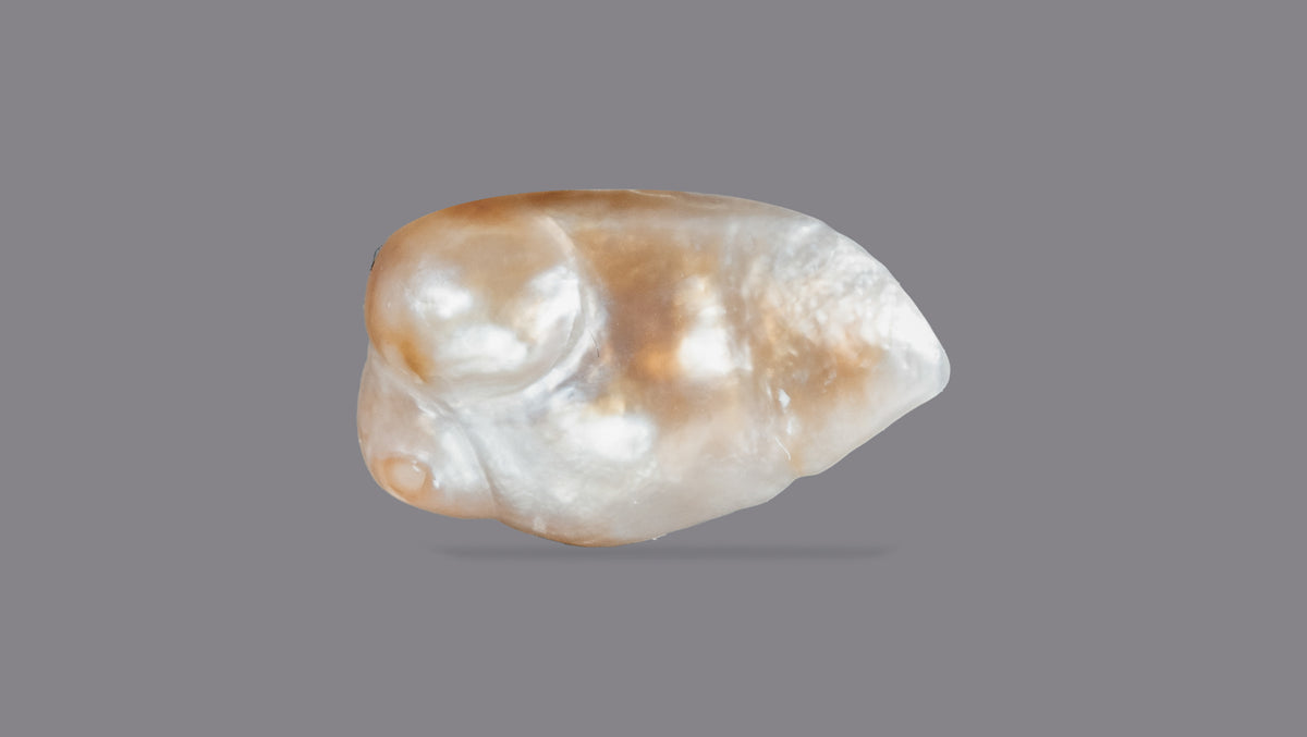 Basra Pearl 6.40 Carats / 7.03 Ratti