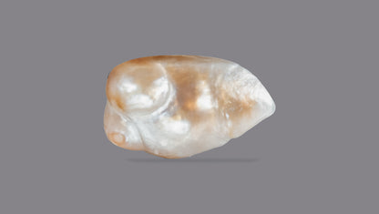 Basra Pearl 6.40 Carats / 7.03 Ratti