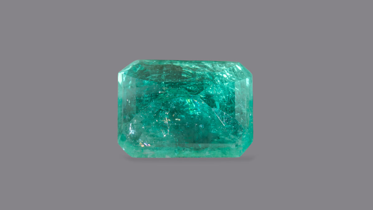 Zambian Emerald (Panna) 1.86 Carats / 2.04 Ratti
