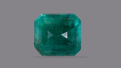 Zambian Emerald (Panna) 6.66 Carats / 7.32 Ratti