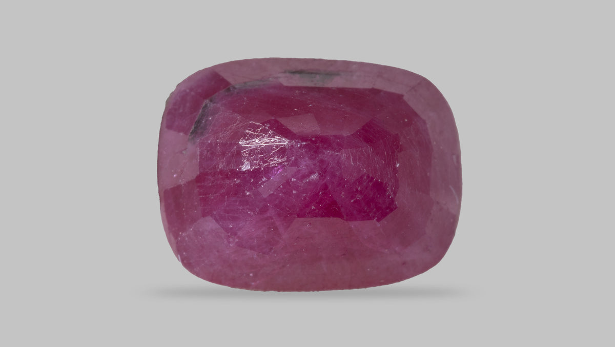 Mozambique Ruby (Manik) 6.62 Carats / 7.27 Ratti