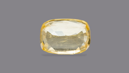 Natural Yellow Sapphire 7.37 Carats / 8.1 Ratti
