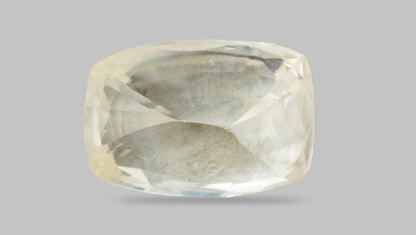 Natural Yellow Sapphire 6.46 Carats / 7.1 Ratti