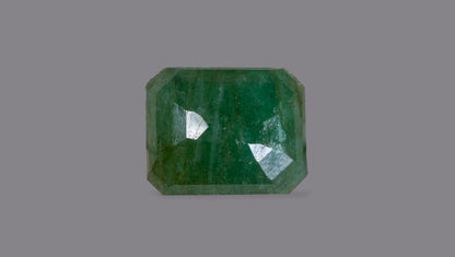 Zambian Emerald (Panna) 10.10 Carats / 11.1 Ratti