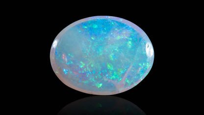 White Opal With Fire 3.67 Carats / 4.03 Ratti