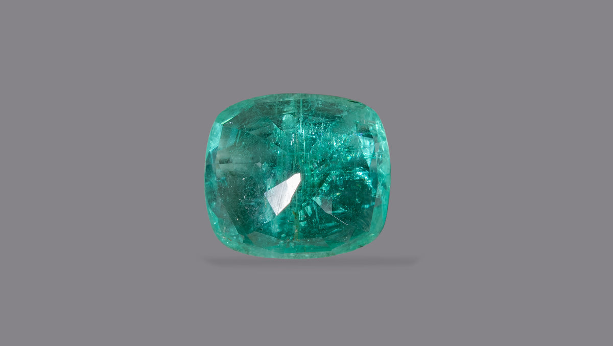 Zambian Emerald (Panna) 3.85 Carats / 4.23 Ratti
