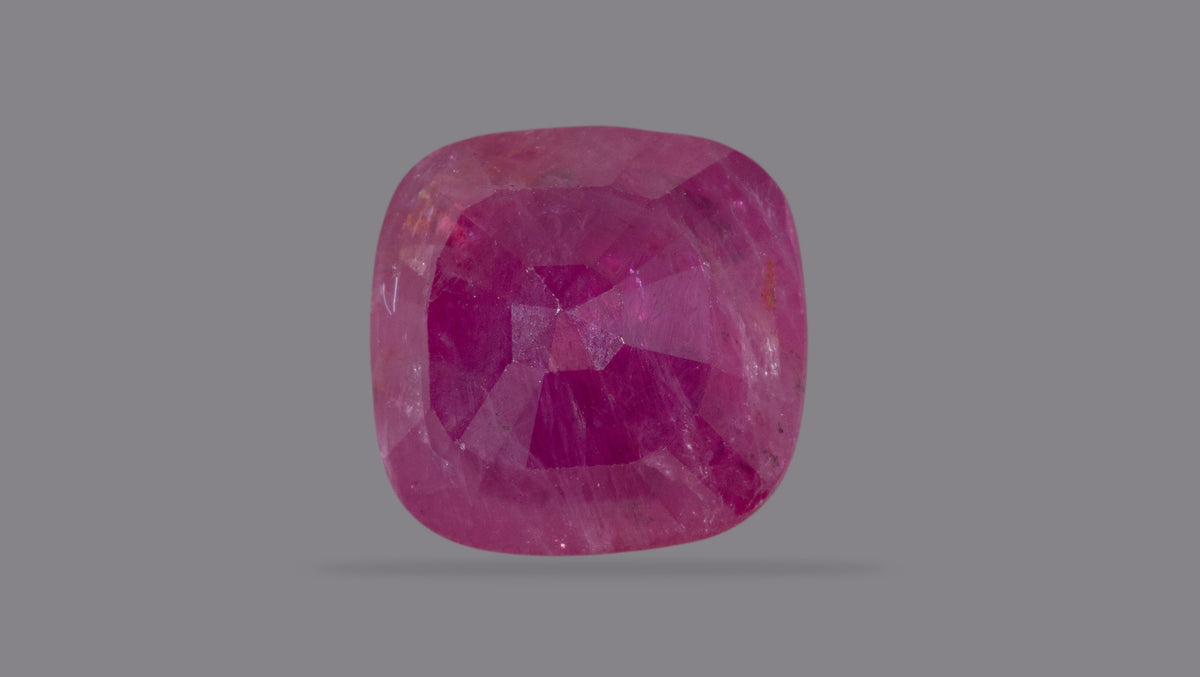 Madagascar Ruby (Manik) 4.66 Carats / 5.12 Ratti