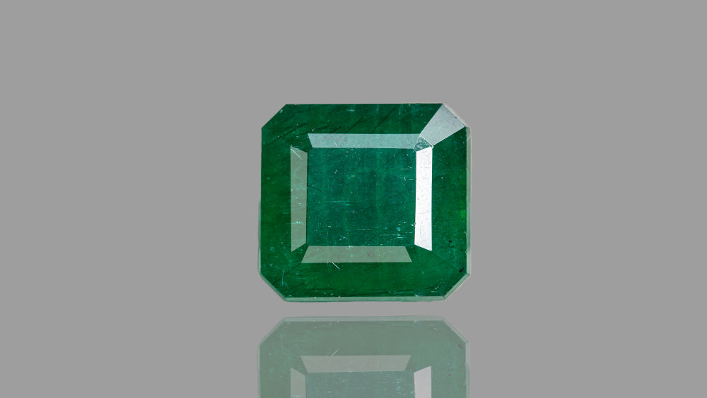 Zambian Emerald (Panna) 11.60 Carats / 12.75 Ratti