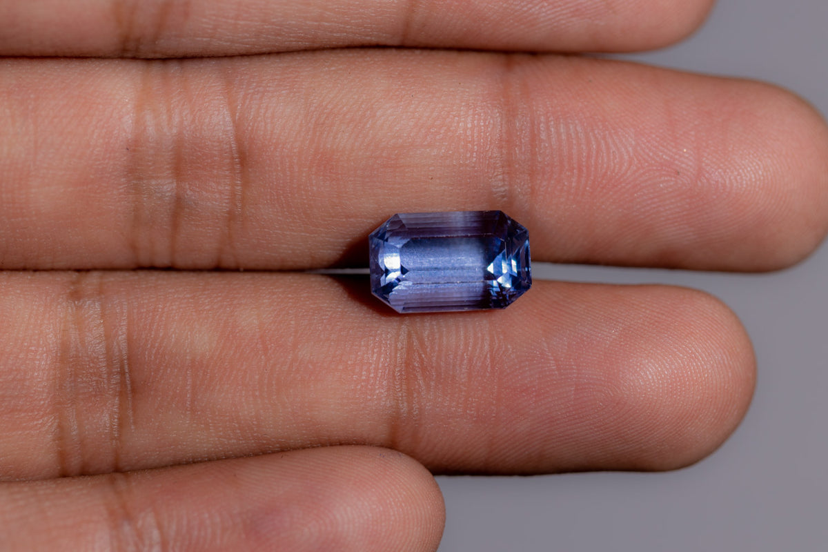 Natural Blue Sapphire 7.50 Carats / 8.24 Ratti