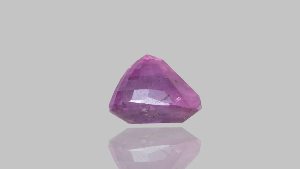 Natural Pink Sapphire 4.05 Carats / 4.45 Ratti