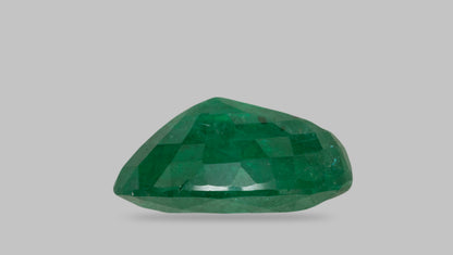 Zambian Emerald (Panna) 4.64 Carats / 5.1 Ratti