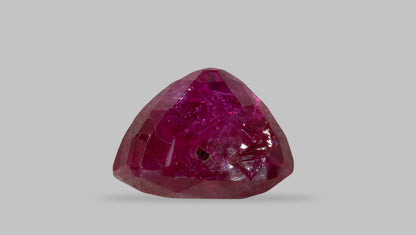 Burmese Ruby (Manik) 4.19 Carats / 4.6 Ratti