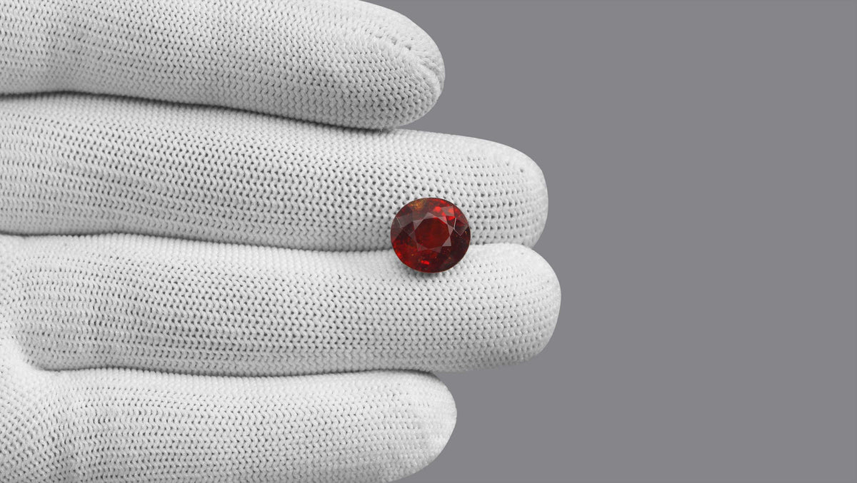 Sri-Lankan Hessonite (Gomed) 7.56 Carats / 8.31 Ratti