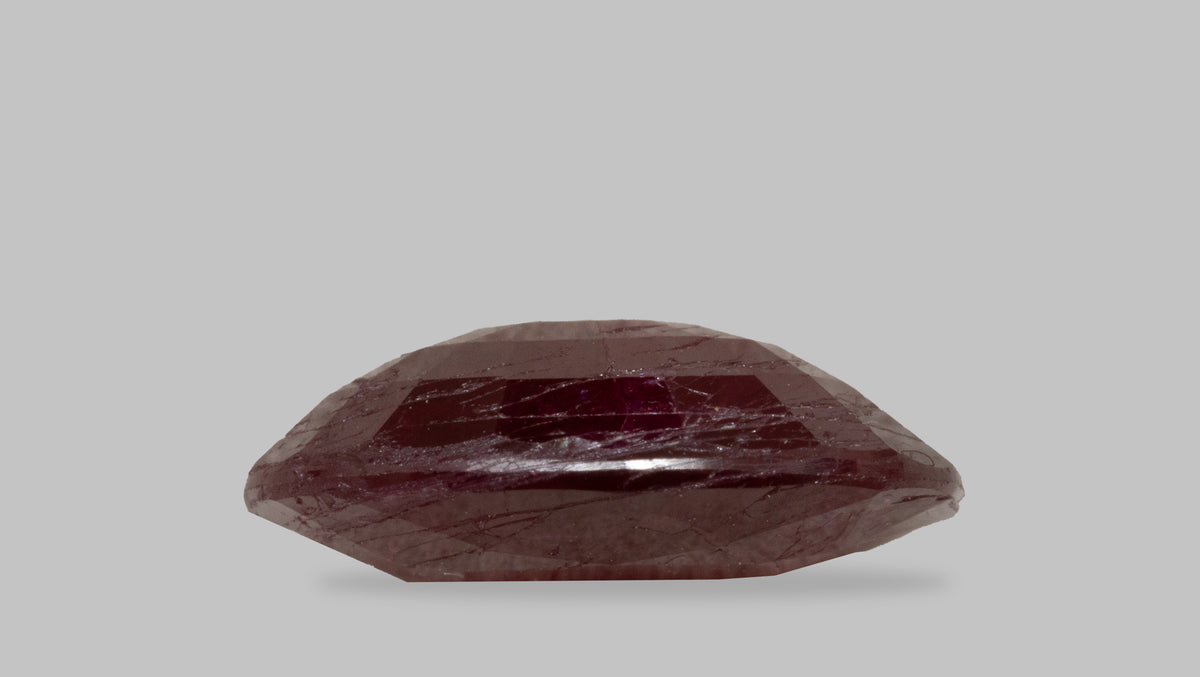 Mozambique Ruby (Manik) 3.52 Carats / 3.87 Ratti