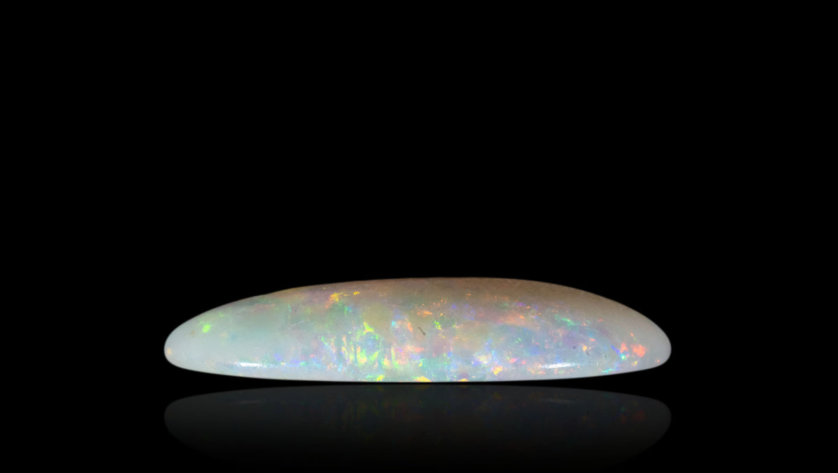 White Opal With Fire 6.53 Carats / 7.18 Ratti