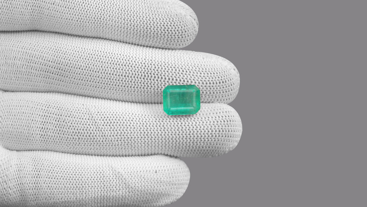 Zambian Emerald (Panna) 5.76 Carats / 6.33 Ratti