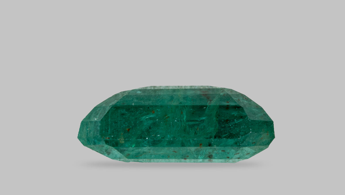 Zambian Emerald (Panna) 2.69 Carats / 2.96 Ratti