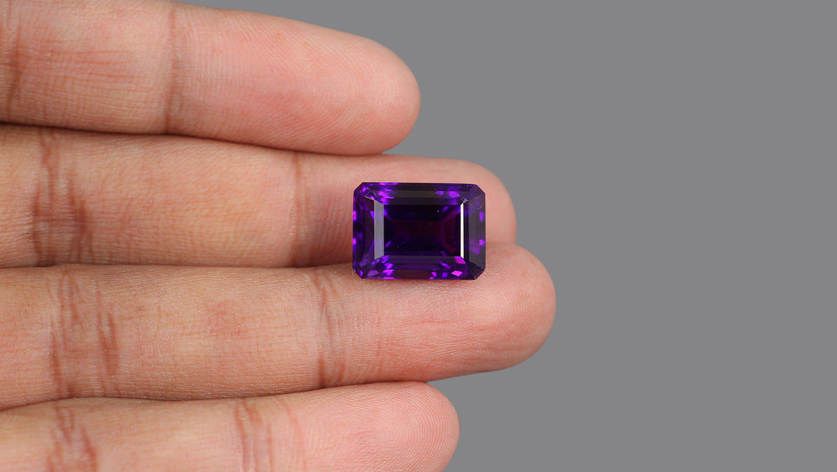 Natural Amethyst 15.40 Carats / 16.92 Ratti